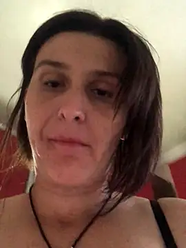 Snapshot of NikaSwan2831 chatting on 09/24/25, 10:29 NikaSwan2831 online show from 09/24/25, 10:29