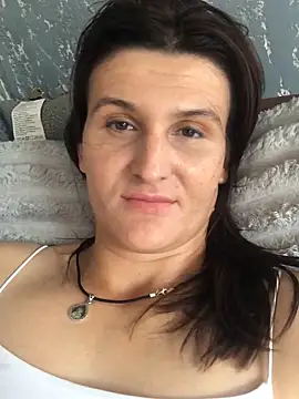 Snapshot of NikaSwan2831 chatting on 10/05/25, 09:07 NikaSwan2831 online show from 10/05/25, 09:07