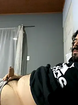 uto857 online show from 09/28/25, 01:00