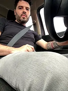 uto857 online show from 11/10/25, 10:20