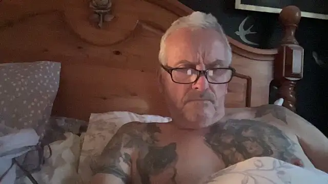 poggles online show from 04/27/26, 07:23