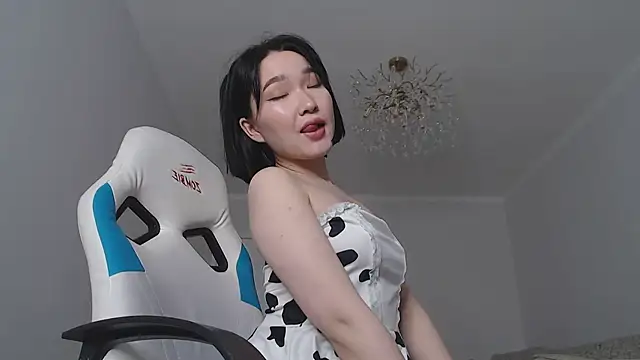 scamelia online show from 03/10/26, 06:51