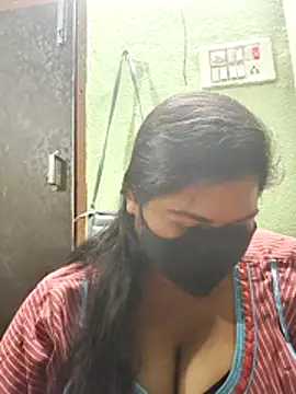 Liyaa 24 online show from 03/03/26, 05:30