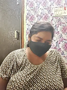 Liyaa 24 online show from 03/15/26, 08:04