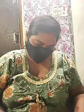 Liyaa 24 online show from 04/02/26, 05:21