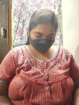 Liyaa 24 online show from 04/08/26, 05:35