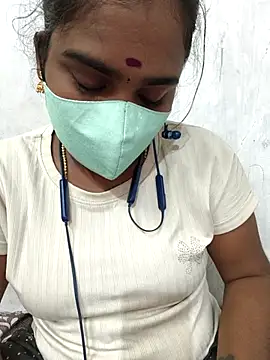 Snapshot of Tamil_riyalini12 chatting on 09/09/25, 04:56 Tamil riyalini12 online show from 09/09/25, 04:56