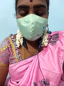 Snapshot of Tamil_riyalini12 chatting on 10/06/25, 02:25 Tamil riyalini12 online show from 10/06/25, 02:25