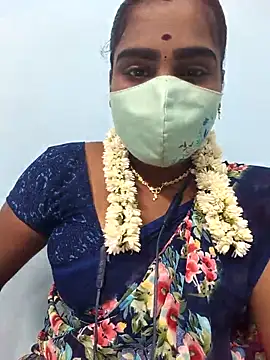 Snapshot of Tamil_riyalini12 chatting on 10/15/25, 09:37 Tamil riyalini12 online show from 10/15/25, 09:37