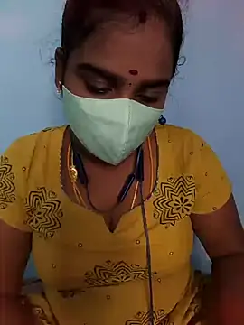 Snapshot of Tamil_riyalini12 chatting on 11/09/25, 03:49 Tamil riyalini12 online show from 11/09/25, 03:49