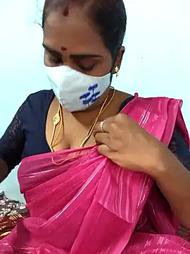 Snapshot of Tamil_riyalini12 chatting on 01/11/26, 05:40 Tamil riyalini12 online show from 01/11/26, 05:40