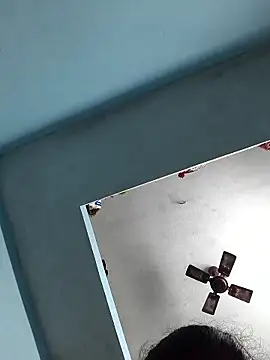 Snapshot of Tamil_riyalini12 chatting on 01/14/26, 02:01 Tamil riyalini12 online show from 01/14/26, 02:01