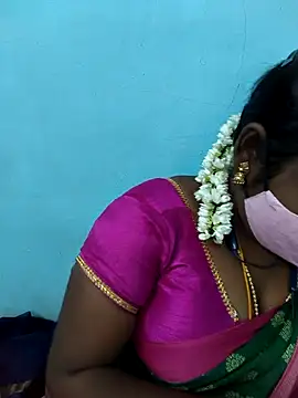 Snapshot of Tamil_riyalini12 chatting on 02/03/26, 12:54 Tamil riyalini12 online show from 02/03/26, 12:54