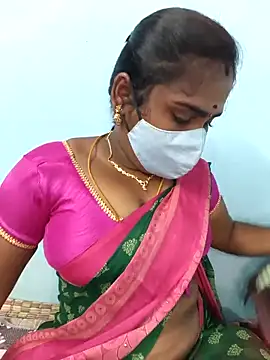 Snapshot of Tamil_riyalini12 chatting on 02/07/26, 01:15 Tamil riyalini12 online show from 02/07/26, 01:15