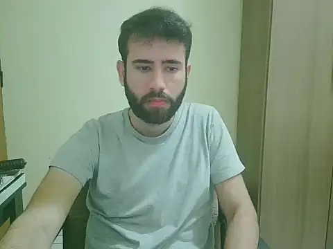 Snapshot of fthrfthr chatting on 07/02/26, 04:40 fthrfthr online show from 07/02/26, 04:40