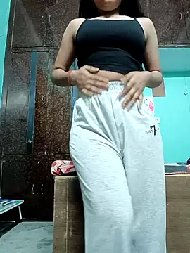 Sexy Yasmin online show from 10/28/25, 10:41