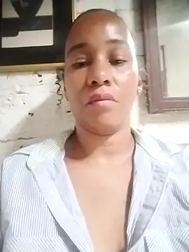 EbonyHorrny online show from 10/18/25, 03:13