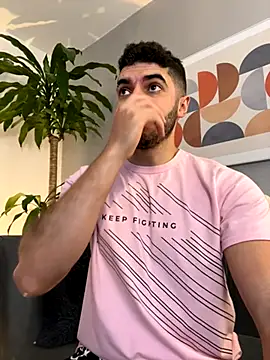 AxelThompson  online show from 12/01/25, 12:21