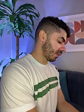 AxelThompson  online show from 01/15/26, 11:15