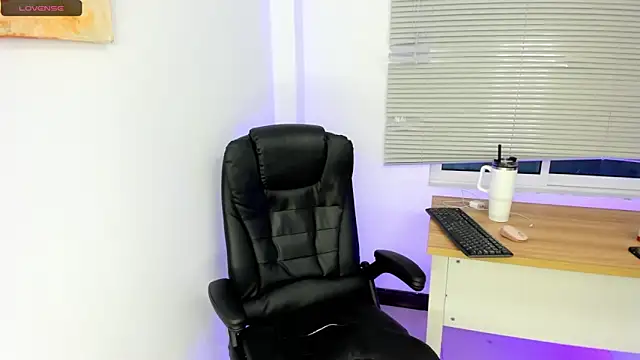 andre u2 online show from 11/09/25, 11:41