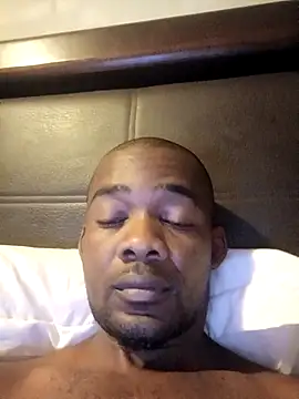 Snapshot of delacream1 chatting on 10/03/25, 11:24 delacream1 online show from 10/03/25, 11:24