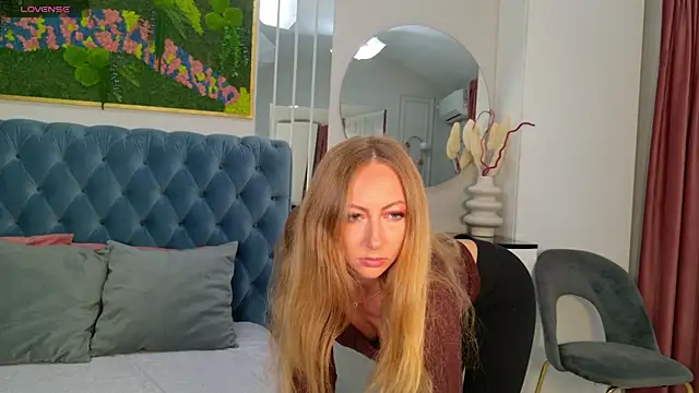 SiennaPierce online show from 03/26/26, 12:11