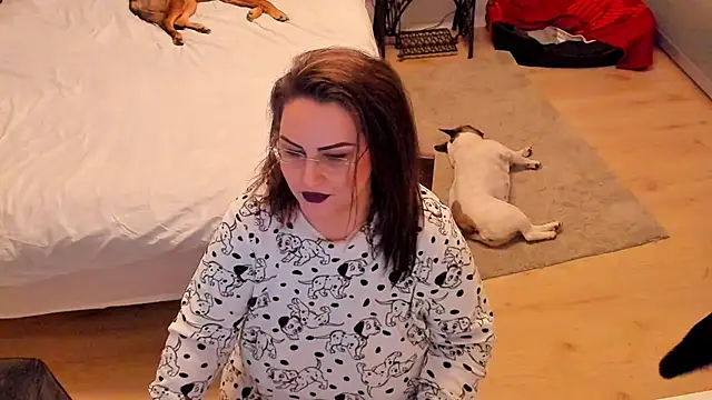 Squirt Kimm online show from 11/14/25, 04:44