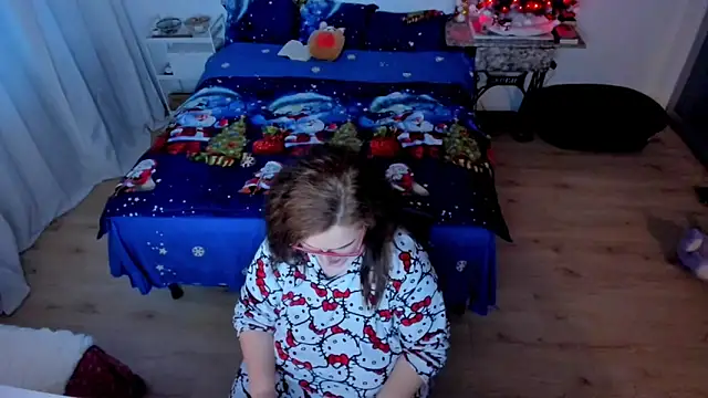 Squirt Kimm online show from 12/22/25, 02:03