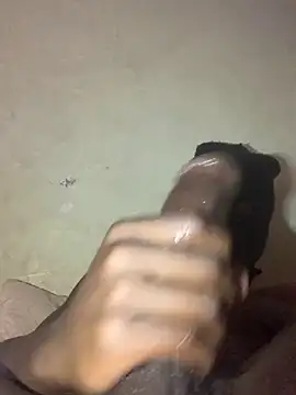 xgeee online show from 10/08/25, 01:09