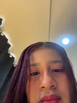 indialatin online show from 11/23/25, 12:05