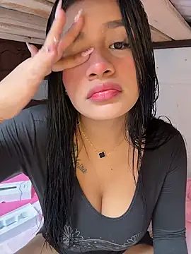 indialatin online show from 02/25/26, 03:32