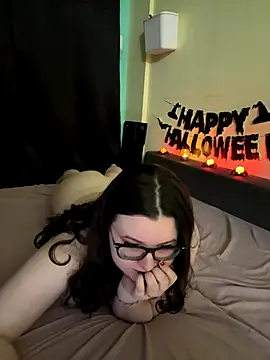 HaleyAyush online show from 10/24/25, 05:09