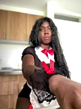 Alexia 24 online show from 10/30/25, 07:14