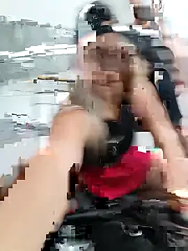 Snapshot of Belinda-Naughty chatting on 11/02/25, 03:58 Belinda-Naughty online show from 11/02/25, 03:58