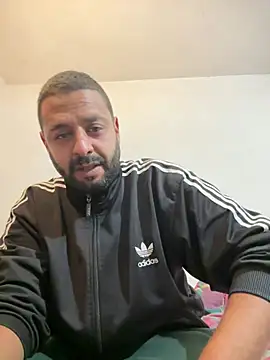 anaahmed30 online show from 04/21/26, 10:12