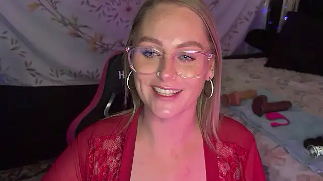 BossMomma0387 online show from 10/29/25, 02:14