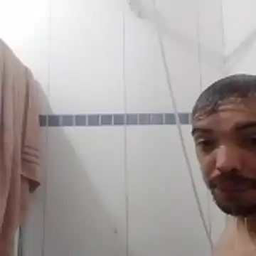 GuilhermeYuree online show from 04/03/26, 06:50