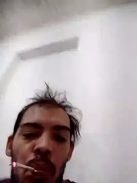 Snapshot of GuilhermeYuree chatting on 06/08/26, 04:13 GuilhermeYuree online show from 06/08/26, 04:13