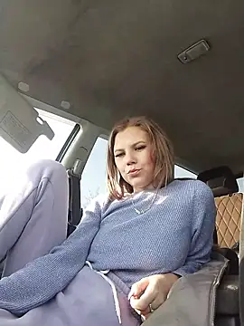 YOURLIKAA online show from 01/17/26, 06:51