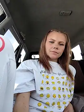 YOURLIKAA online show from 02/28/26, 04:24