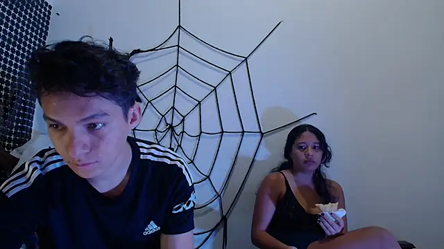 Aria Arthur online show from 10/17/25, 12:30