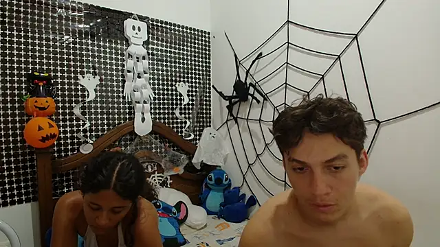 Aria Arthur online show from 10/27/25, 09:08