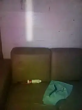 Snapshot of srtsara chatting on 09/13/25, 03:50 srtsara online show from 09/13/25, 03:50