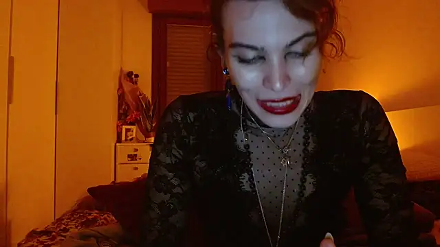 refem9 online show from 12/05/25, 06:48