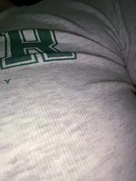 Ninazhang online show from 12/23/25, 01:25