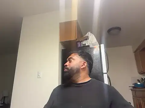 gogone2025 online show from 11/13/25, 05:39