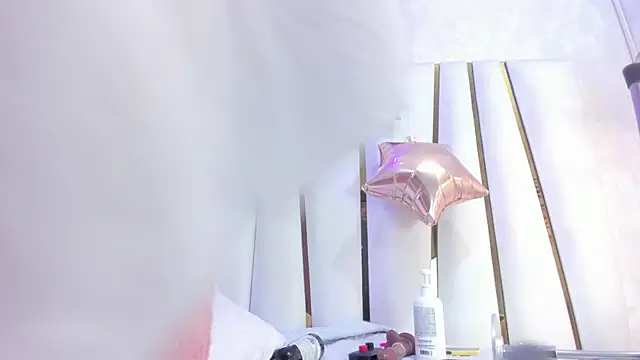 juliette pretty  online show from 03/24/26, 08:08