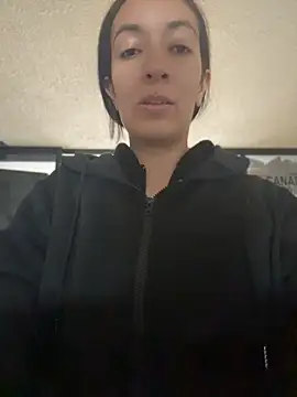 SALOME KORLAND online show from 04/15/26, 09:37