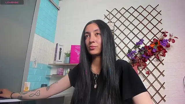 SALOME KORLAND online show from 06/27/26, 07:30