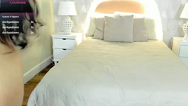 isabella milf  online show from 11/28/25, 07:05